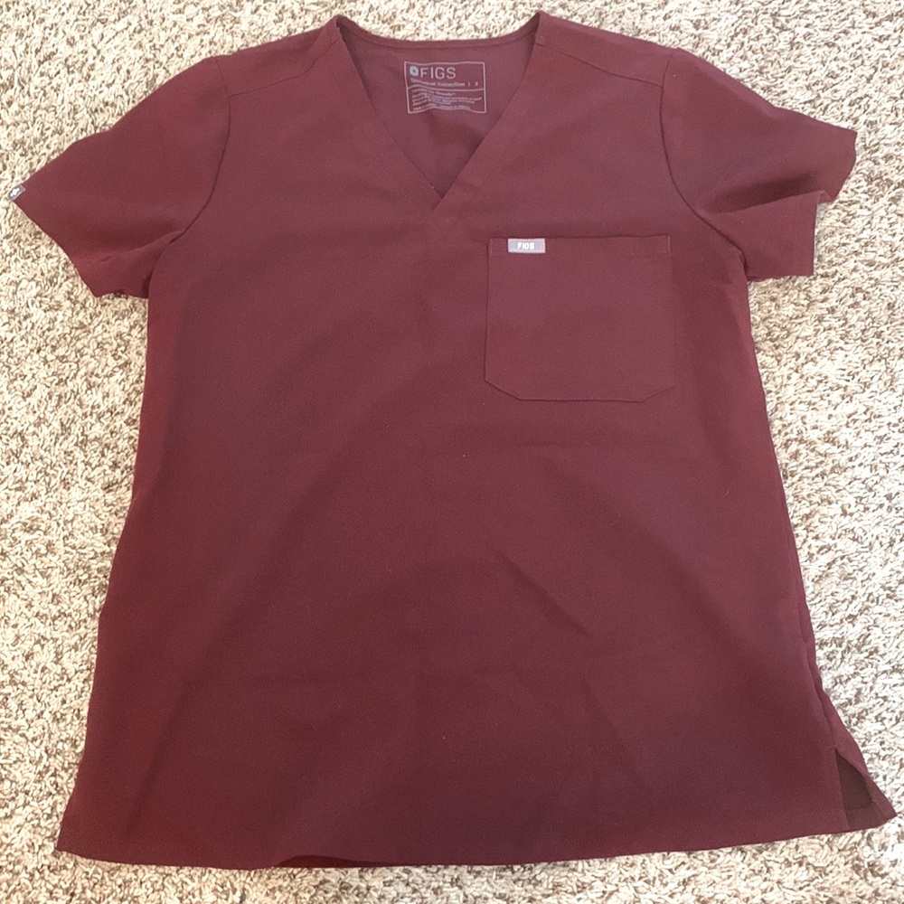 Figs one pocket scrub top